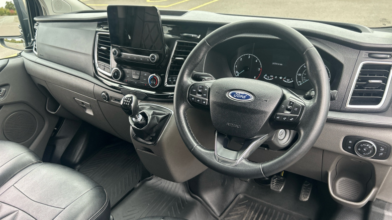 Ford Transit Custom 320 L2 Diesel Fwd 2.0 EcoBlue 130ps Low Roof Limited Van